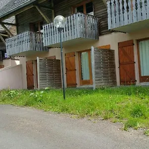 Résidence Le Bois De La Reine 3*, Super-Besse France